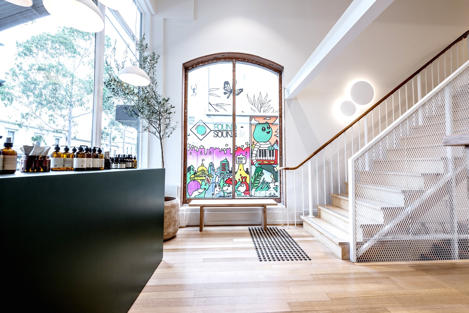 Organika Carlton salon